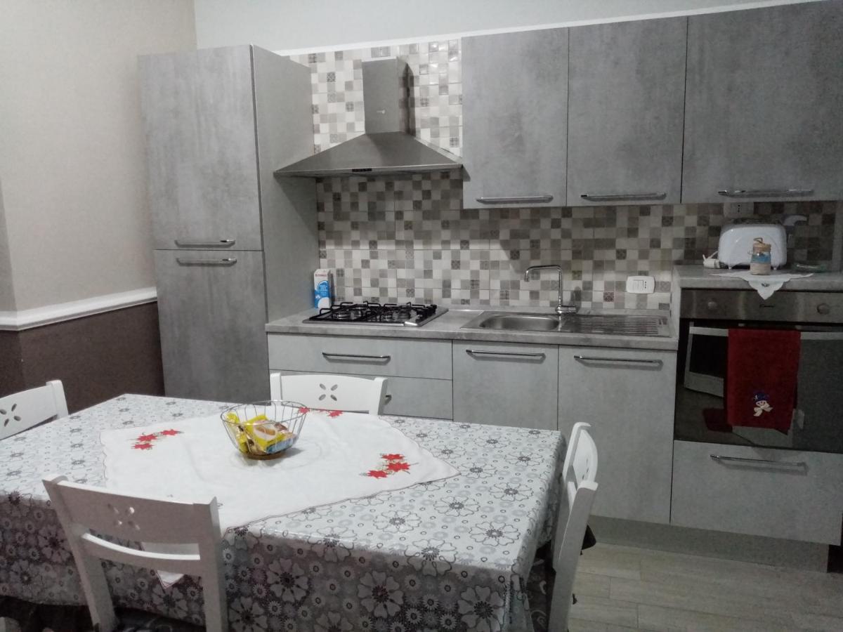 Casa Vacanza Rosariomaria 雷阿尔蒙特 外观 照片